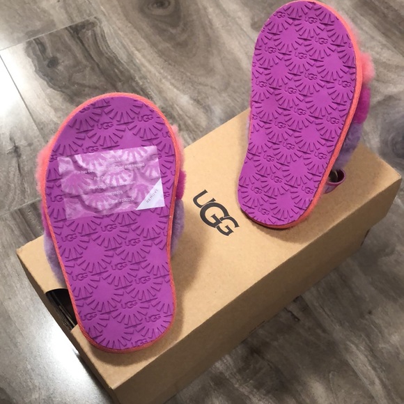 🔥🔥UGG Fluff Yeah Slide - Picture 11 of 17